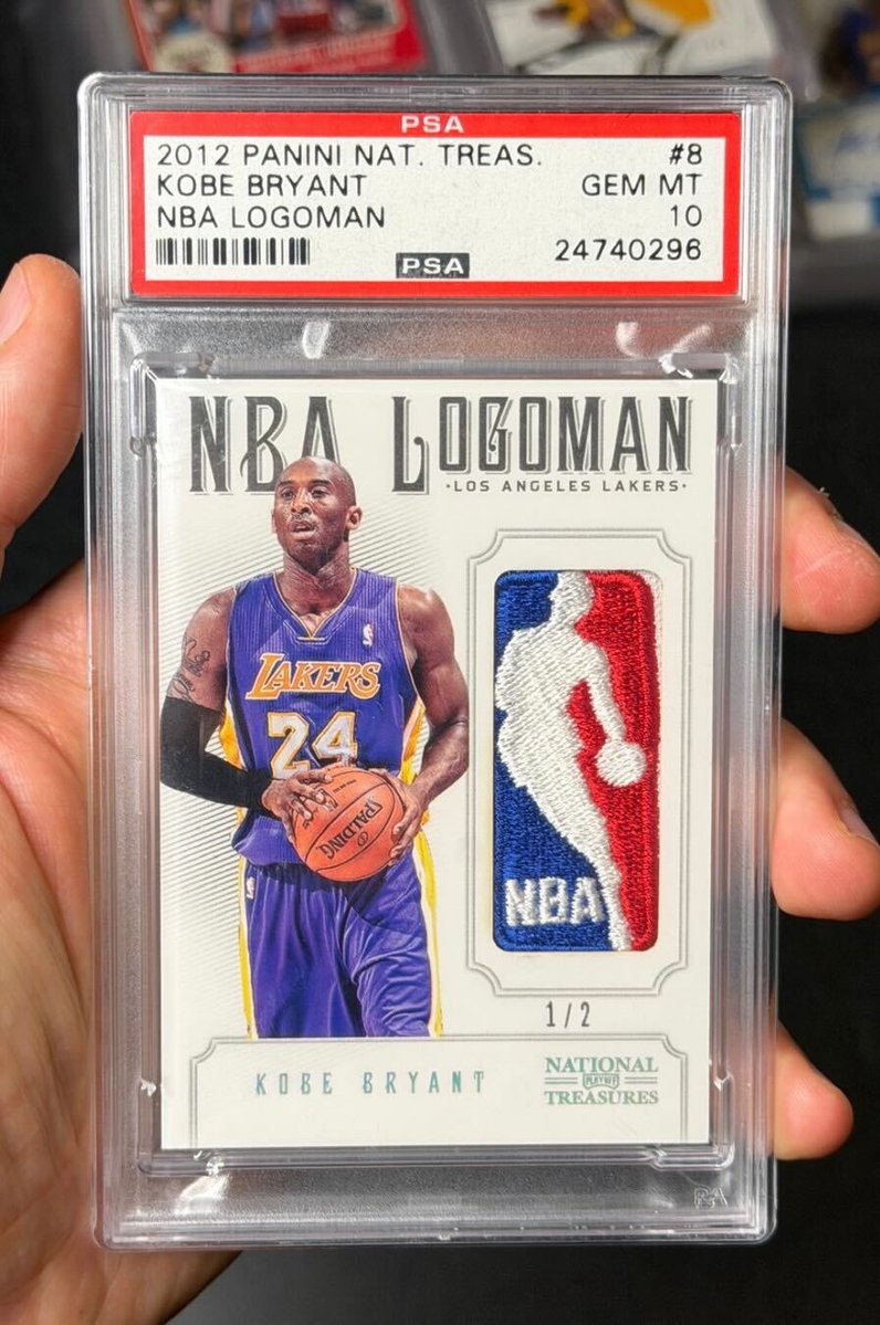 FanaticsCollect's tweet image. There&apos;s only 2 of these Kobe Bryant cards in existence 😱

Current bid: $170,000