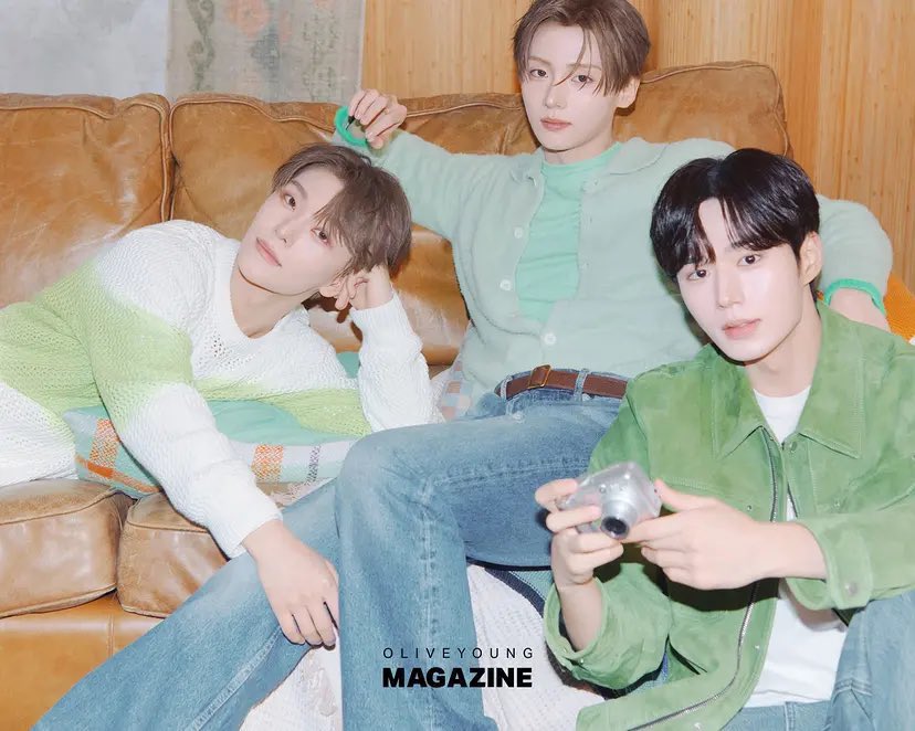 SANGWONGLOBALS's tweet photo. [📸] 251121 BRING GREEN OLIVEYOUNG MAGAZINE

#SANGWON CUT

#LEESANGWON #이상원 #サンウォン #李相沅 #BOYS2PLANET #보이즈2플래닛 https://t.co/gAmgY5OrFq
