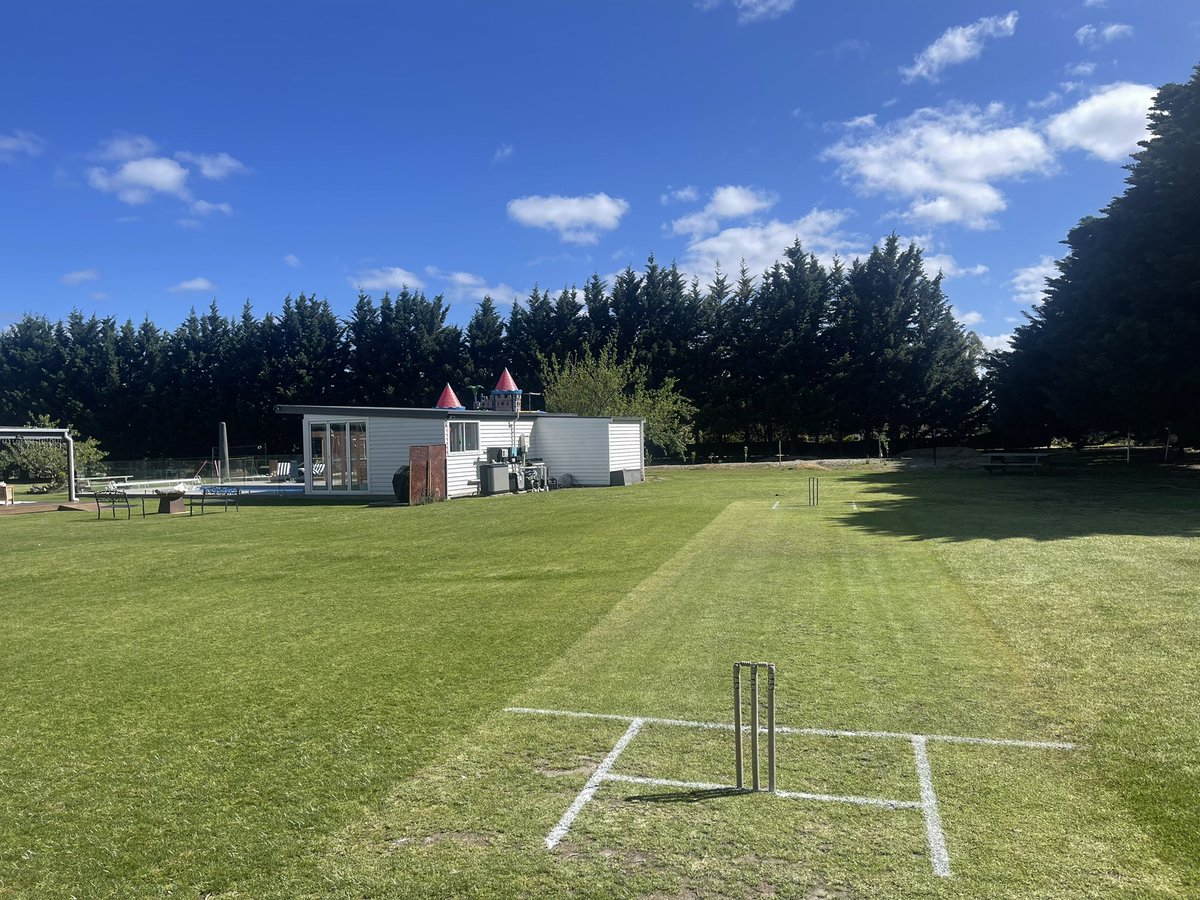 LarryLeprechau's tweet photo. Happy Ashes Day everyone. Day 1 of the First Backyard Ashes Test is upon us. Who wants to come down to the Mornington Peninsula for a hit? #Ashes #Ashes2025 #BackyardAshes #AUSvENG
@abcsport @FOXSportsAUS @FoxCricket @7Sport @CricketAus @englandcricket @SkyCricket @thefrontbar7 https://t.co/4BowtuzgQX