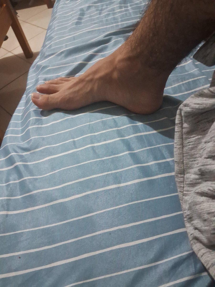 truemalemaster's tweet photo. Bom dms ter pezão pprt https://t.co/kVrrafMi9i