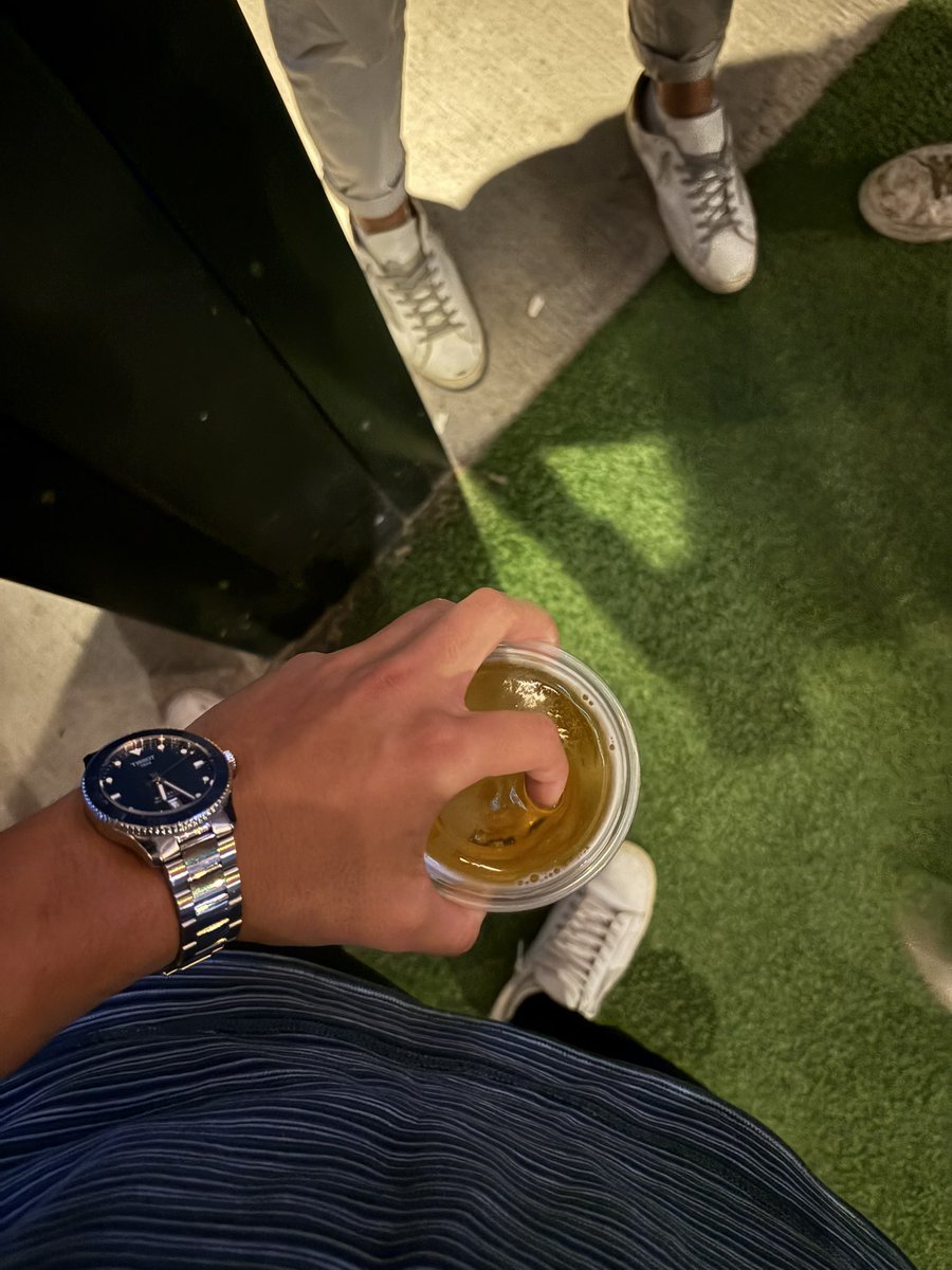 Rainer Grogs tweet media