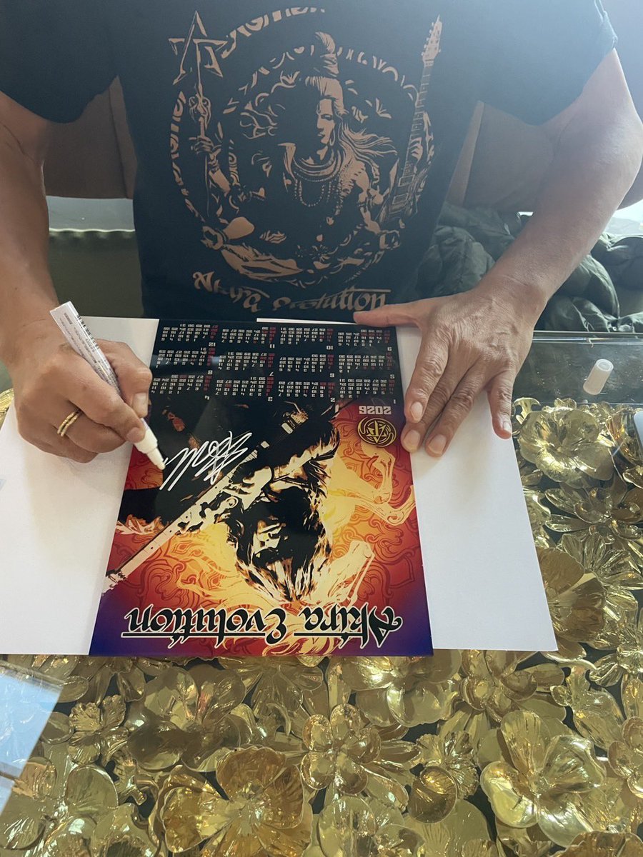 AtfFriends's tweet image. 【お知らせ】

ROCK ROCK 30th ANNIVERSARY LIVE
ROCK BEYOND ROCK VOL.2  

2025年11月24日(月・祝)
インテックス大阪

Akira-Evolution高崎晃オリジナルグッズ販売させていただきます。

ニューアイテム取り揃えてお待ちしております。

是非お立ち寄りくださいませ。