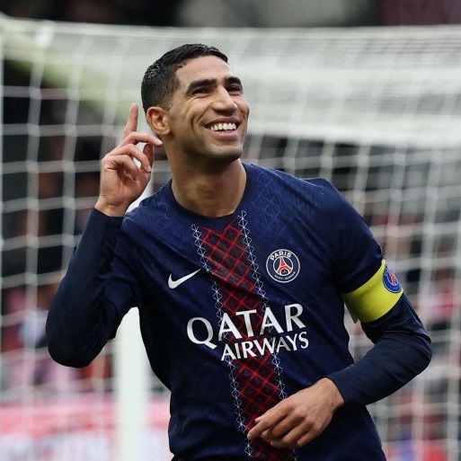 MadridXtra's tweet image. 🚨🗣️ Alejandro Camaño, Achraf Hakimi’s agent: “Hakimi returning to Real Madrid? He’s happy in Paris where he has a contract until 2029, but in football nothing is impossible. Real Madrid is his home.” @sportmediaset