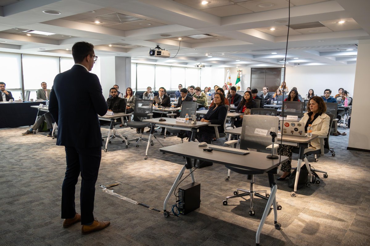 GMarquezColin's tweet image. Hoy se llevó a cabo el 2.º Datatón #INEGI, organizado en colaboración con la @ANTADMx.

Equipos estudiantiles del @IPN_MX, @ITAM_mx, @TecdeMonterrey y @UNAM_MX utilizaron información estadística y geográfica para proponer soluciones a retos de la economía nacional.