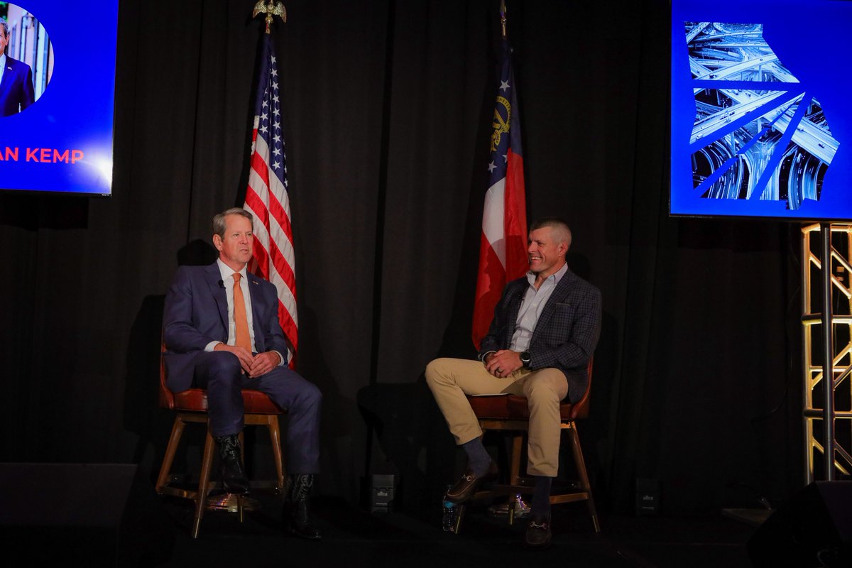 GovKemp's tweet photo. Marty and I were glad to join @GaTrucking at their Leadership Conference this afternoon to thank them for all they do to keep our economy and Georgia moving! https://t.co/sAazHKNMym