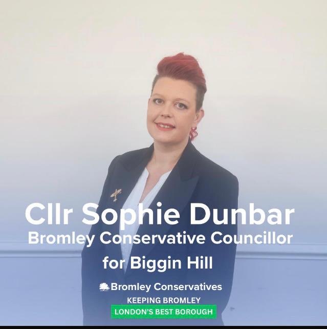SimonFawthrop_1's tweet image. Welcome Sophie to the Conservative Group from the independents. You are a great champion for Biggin Hill ⁦@LucyTrims⁩ ⁦@BromleyTories⁩ ⁦@KateLymer⁩ ⁦@PeterTFortune⁦@Conservatives⁩ ⁦@UkPolitoons⁩ ⁦@BR7BR5BR1News⁩ ⁦@KRAOrpington⁩