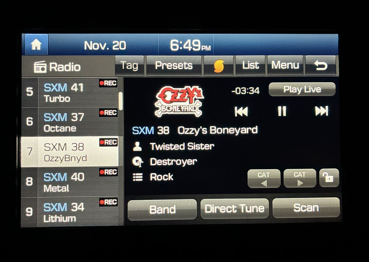 How f’n great to hear this just now, <a href="/deesnider/">Dee Snider🇺🇸🎤</a> on <a href="/OzzysBoneyard/">Ozzy's Boneyard</a> today thanks to <a href="/Mrjimflorentine/">Jim Florentine</a> 
<a href="/TwistedSisterNY/">Twisted Sister</a> #SMF