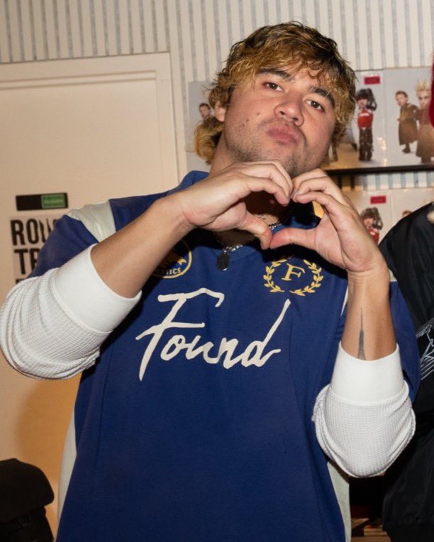 flatIinecth's tweet image. in this house we love malum