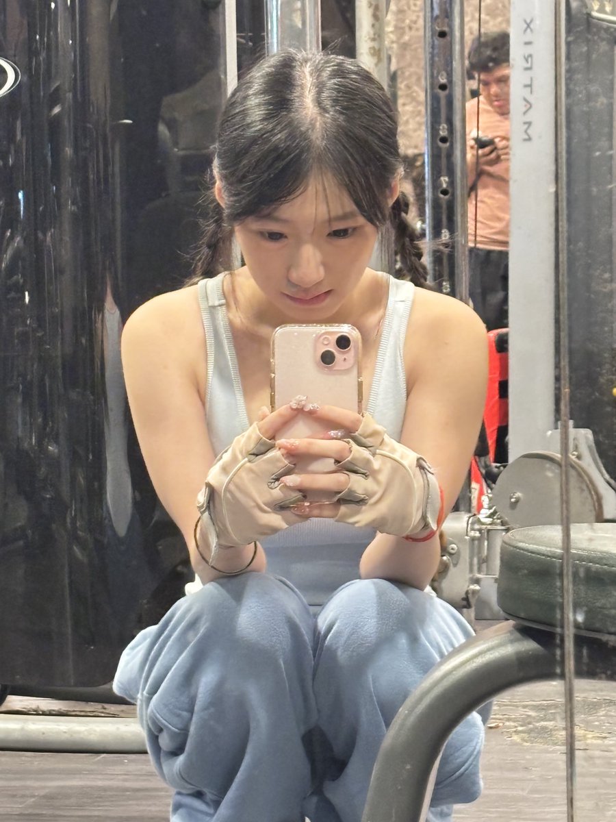 sequirrels's tweet image. second fav main upper 💪🏻