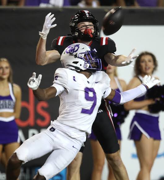 #AllGloryToTheManAbove
I am blessed to receive an offer from The University of  Central Arkansas! <a href="/BlazeBarista/">Coach Blaze Barista</a>