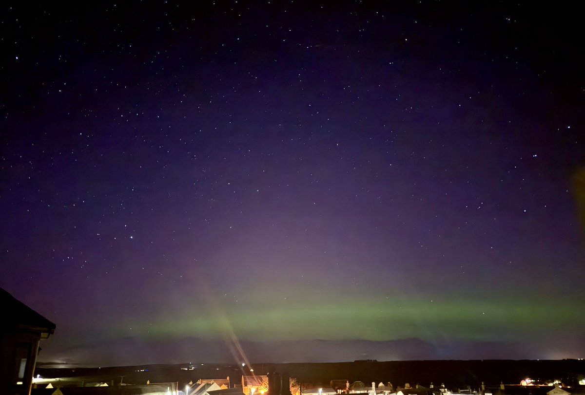 ma11ing's tweet image. North Aberdeenshire coast. Tonights aurora, 21.00/23.15 @Aurora_Alerts @AuroraNotify @aurorawatchuk @BBCWthrWatchers @BBCScotWeather