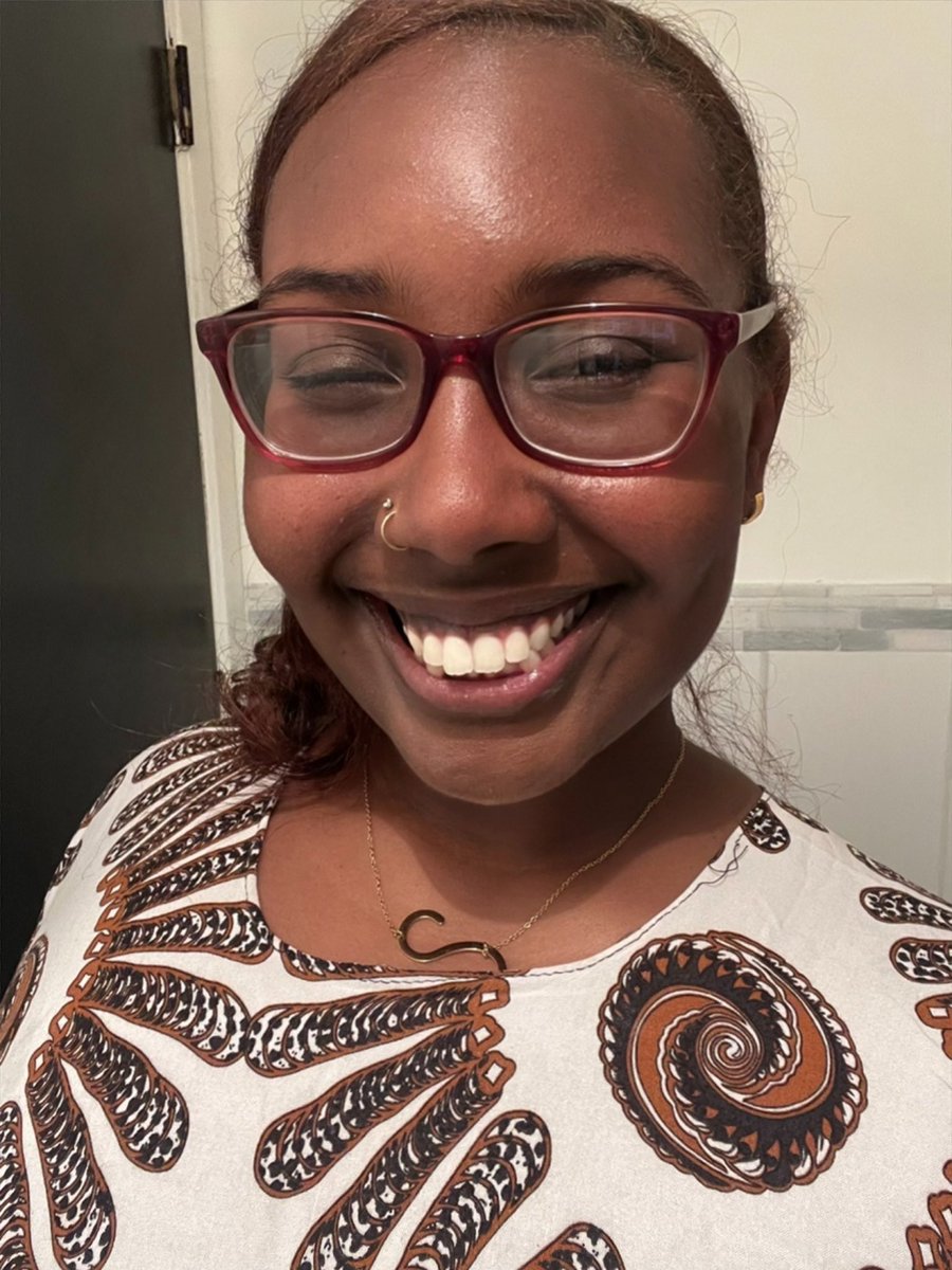 sabilaetoile's tweet photo. obsessed with my smile lines ahhhh #fullface #buccalfat https://t.co/05mcVHVHnU