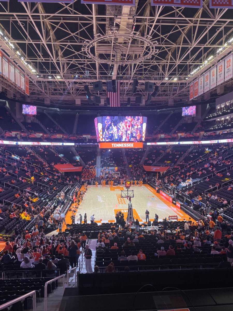 This seat will do...

#Vols and Tennessee State are about ready to get things going here at the big grocery store. 

Tennessee will play its second game of the week, a last tune-up before heading out to Vegas for the first real test.

Stay tuned for updates. <a href="/UTKDailyBeacon/">The Daily Beacon</a>