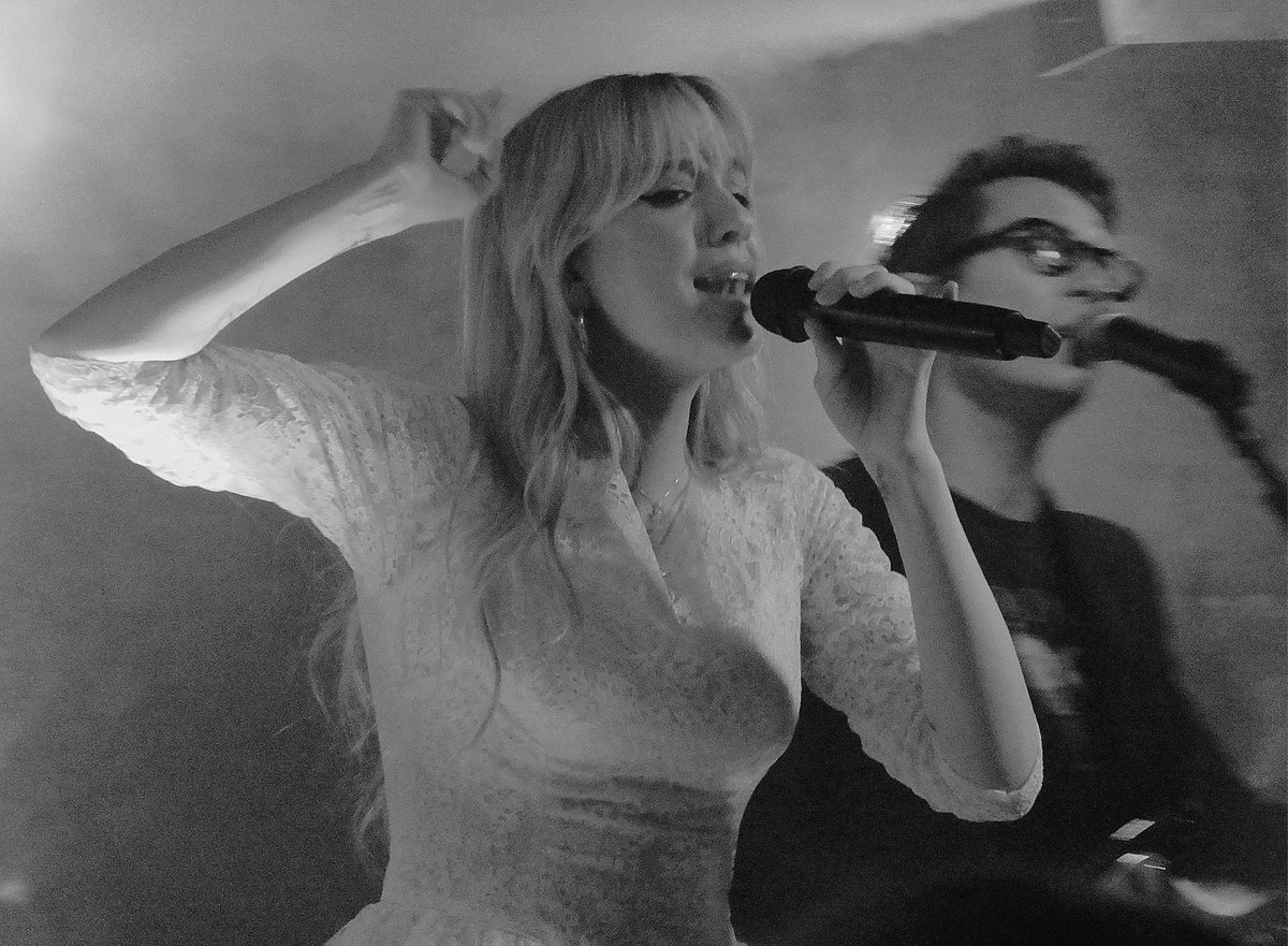 eemrb's tweet image. What a superb intimate gig from @Sunday1994band at @greendoorstore Can't wait for new music and to see them soar