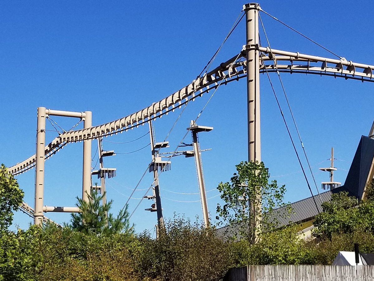 Coaster101's tweet image. &quot;With unanimous Board approval, the Indianapolis Zoo will remove both the skyline and the roller coaster, opening significant space for new or expanded animal exhibits,” the zoo said in a statement. “Work is planned to begin in Q1 2026 to remove the rides&quot; via IndyStar