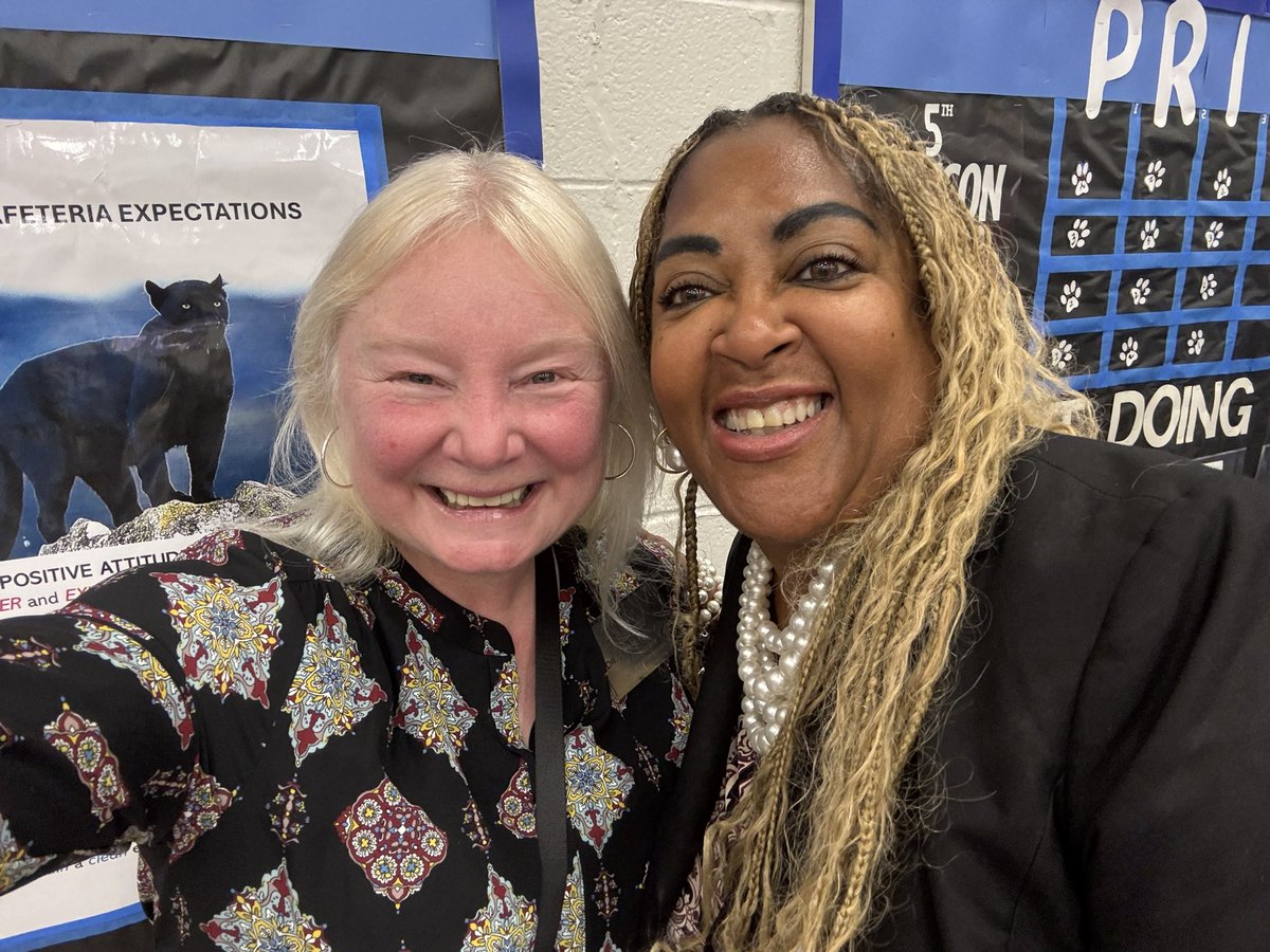 JenniferAGates's tweet image. @DeKalbSchools #CommunityTable @DacostaDekalb #TownHall #AccessOpportunity #bethechange #ServiceLeadership #everystudenteveryday