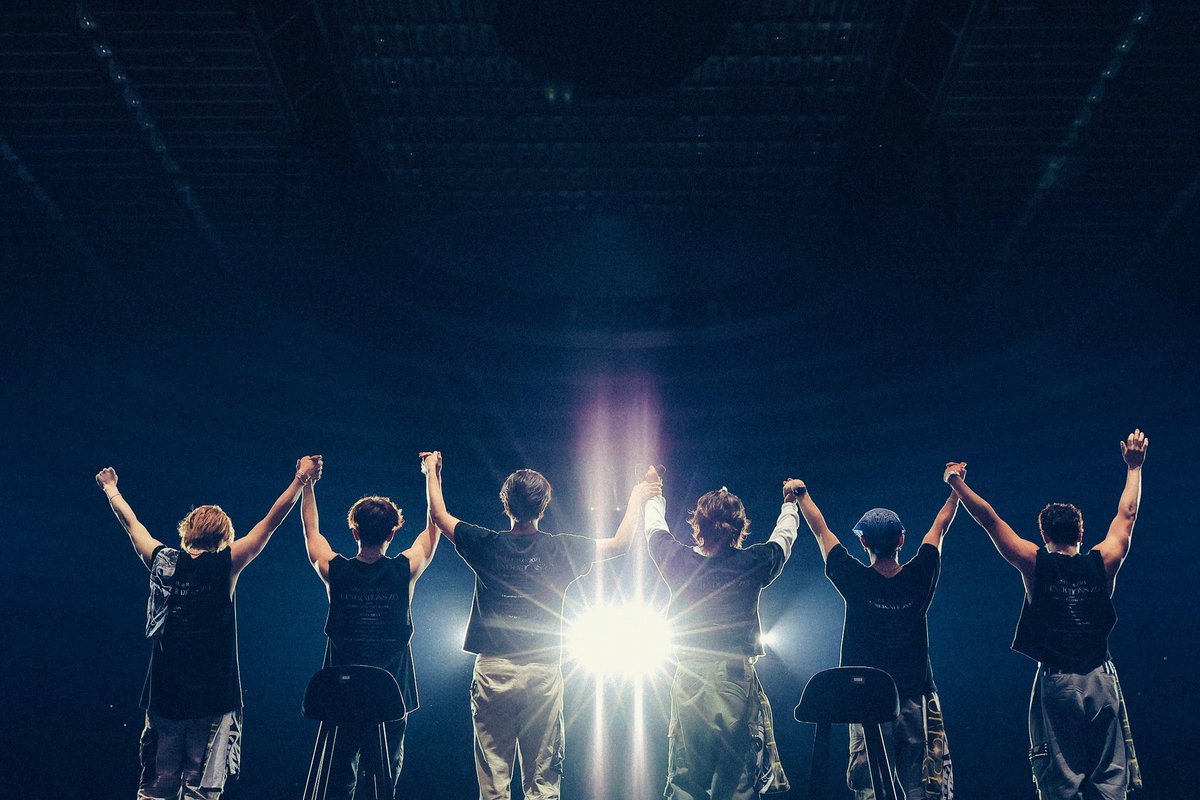 AZU0528's tweet photo. 13周年おめでとう✨✨
14年目も大好き🩵🩷💚💛💙❤️
#GENE_13thAnniversary
#GENERATIONS https://t.co/MjTMNxWOm8