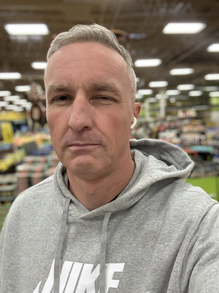 that one why boi who’s listening to boys for pele at the grocery store