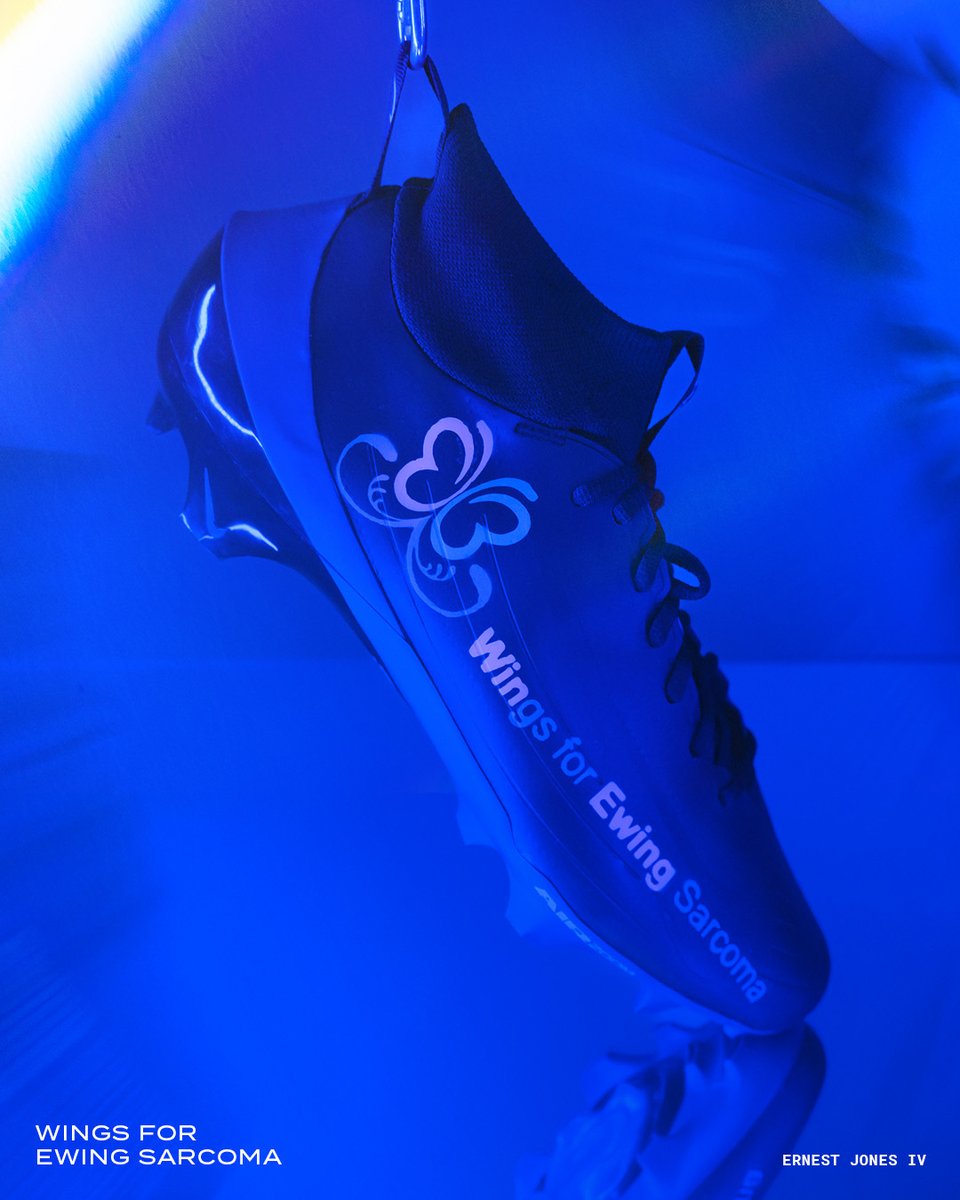 A tribute to his late father, Ernest Jones IV’s cleats honor a nonprofit dedicated to advancing the fight for a cure for Ewing Sarcoma.

<a href="/wingsforewing/">Wings for Ewing Sarcoma</a> | #MyCauseMyCleats