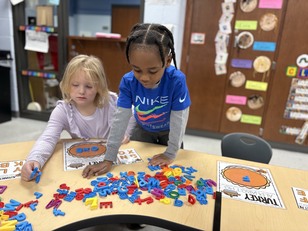 Mrs. Isom tweet media