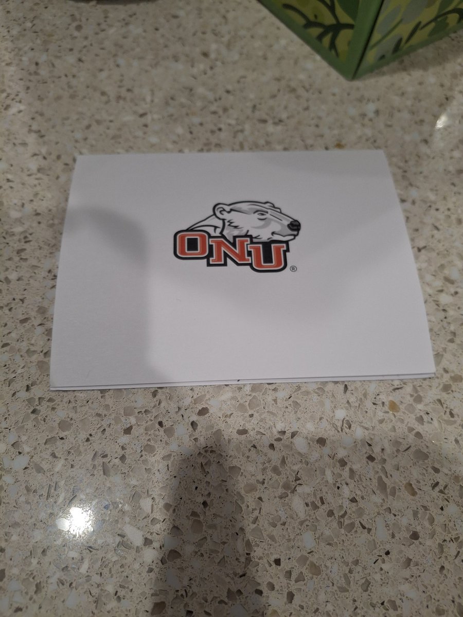andrew_balas9's tweet image. Thank you @coachR_Brown and @OhioNorthernFB for the handwritten letter!!
@Kstaff07
@OHSBravesFB