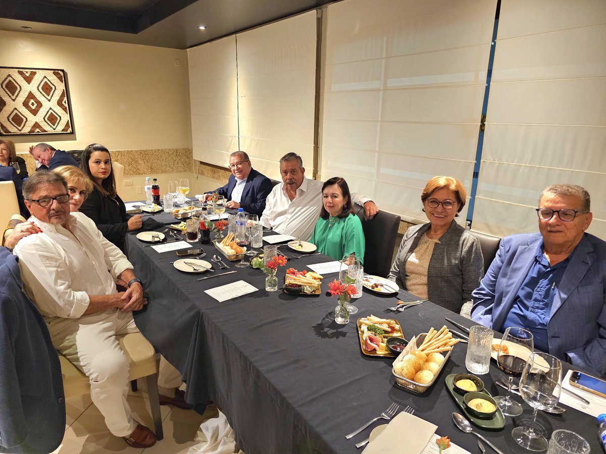 Cámara Paraguaya de Consultores tweet media