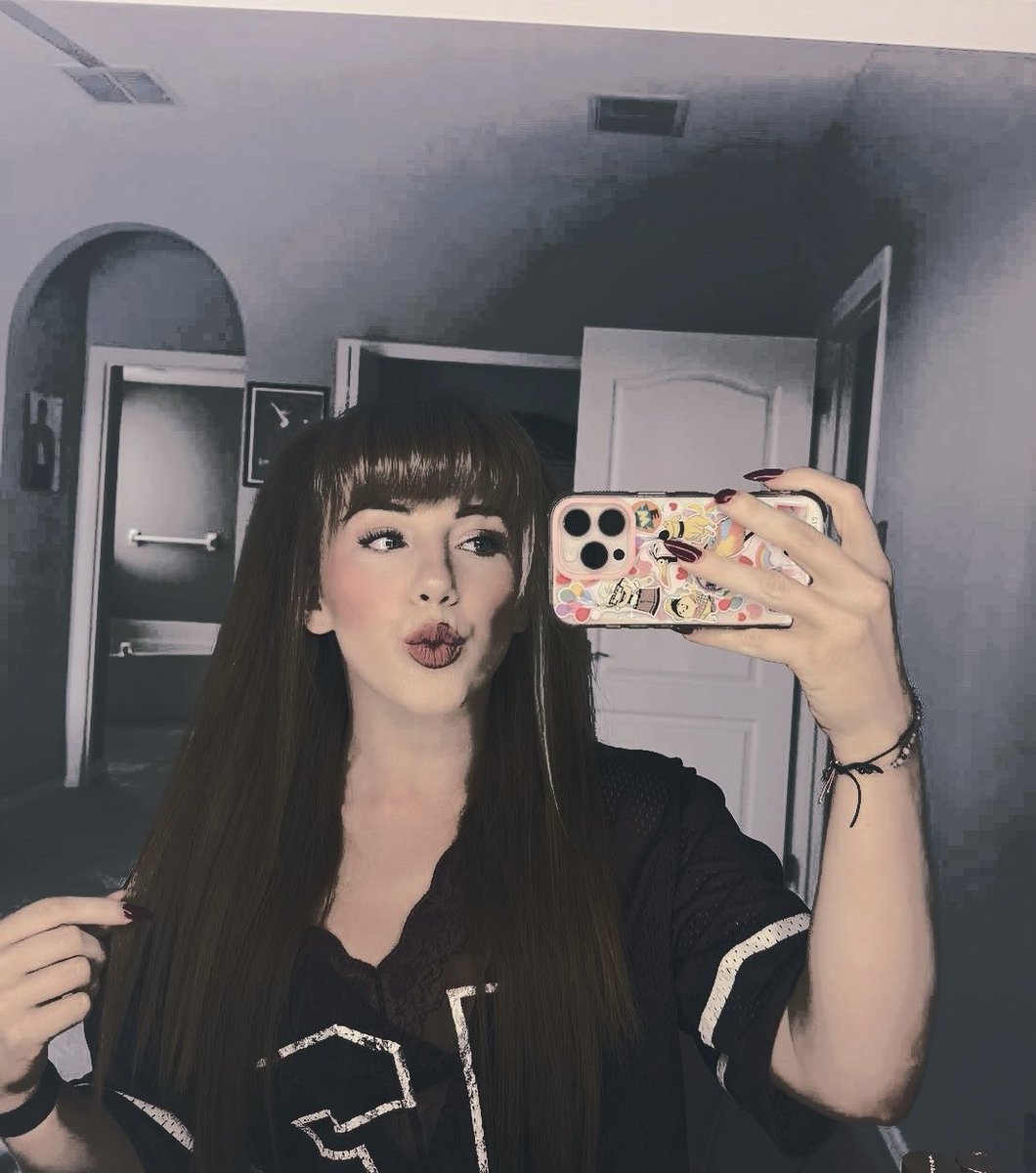 VibesOfAWitch's tweet image. New house goofin’.