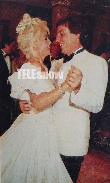 chisp7's tweet image. La #evolución de los #casorios a través del tiempo: #roviralta con #susanagimenez circa 1987, el pariente de #roviralta con #pampita #presente