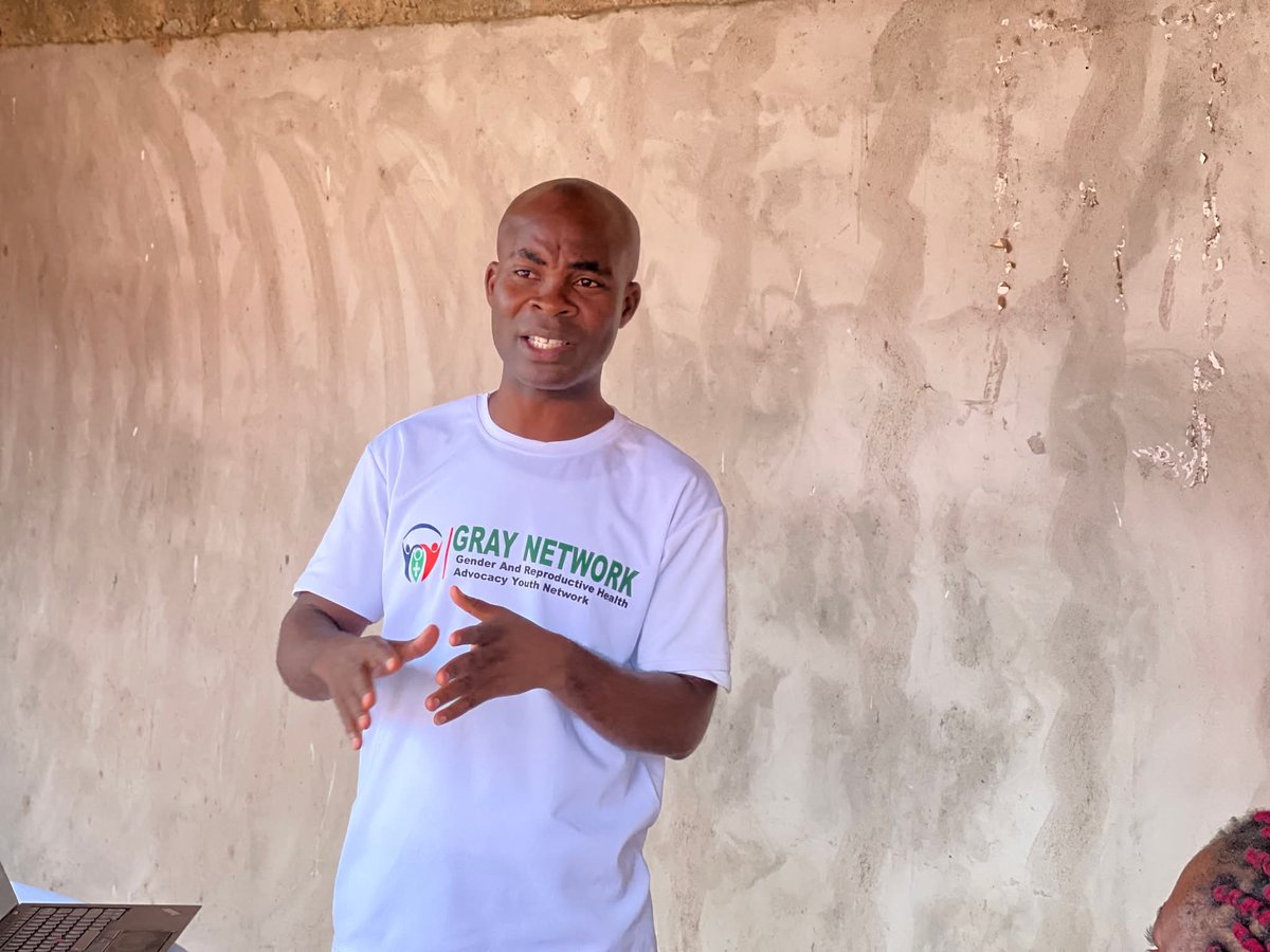 graynetworkgh's tweet photo. Proudly partnering with @planghana to empower youth in Likpe Abrani! 💪 Training on SRHR, GBV &amp; child protection, building leadership skills, and ensuring young people influence decisions. 🌍 #YouthLeadership #Accountability #GrayNetwork #SRHR #GBV https://t.co/GEg8rpLFM8