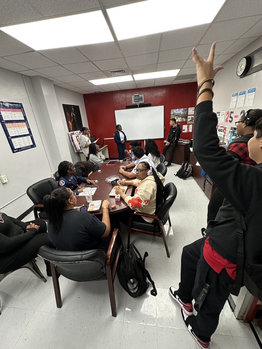 Miami Southridge Service Learning Programs tweet media