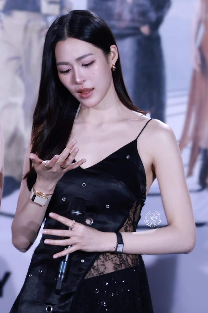 bububrownie_'s tweet image. 20251120
👄 

LINGORM CH3 CALENDAR SIGN  
#หลิงออมปฏิทินช่อง3ปี2569