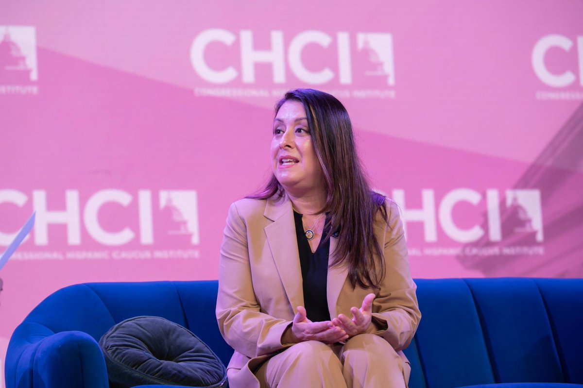 RepLuzRivas's tweet image. As AI becomes more prevalent in every aspect of daily life, it is important for all communities to learn how to become proficient in how it works.

I spoke at @CHCI’s Tech Summit to talk about AI and how my AI for ALL Act will improve AI literacy and education across the country.