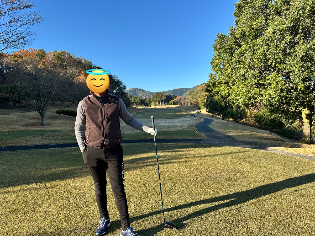 5sffD's tweet photo. おはようございます☀

ゴルフ🏌️⛳️✨✨
うまくいかないホールもあれば、思わずガッツポーズしたくなる一打もあって、心が動きます‼️
自然に溶け込みながら、心の中まで��えてくれますね🍀🍀

今日もきっとイイ一日になる✨🍀 https://t.co/45kFD045jF
