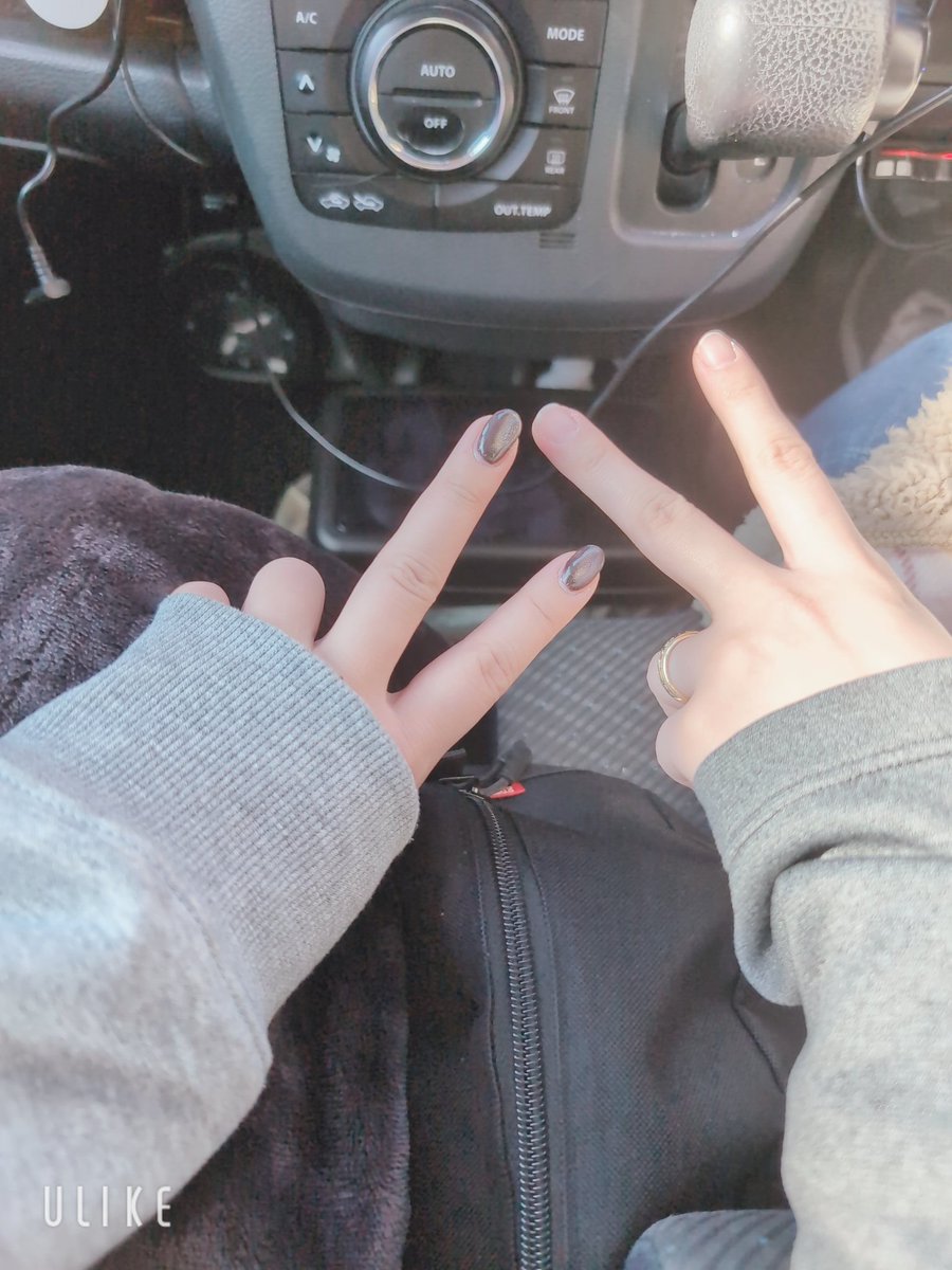 ぴょん tweet media