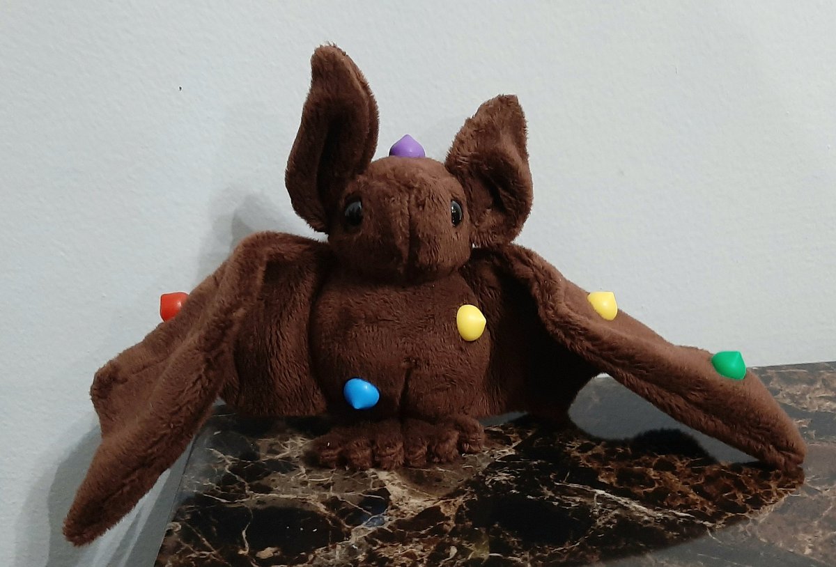 ARIA GOT ME THE COSMIC BROWNIE BAT :DDDD