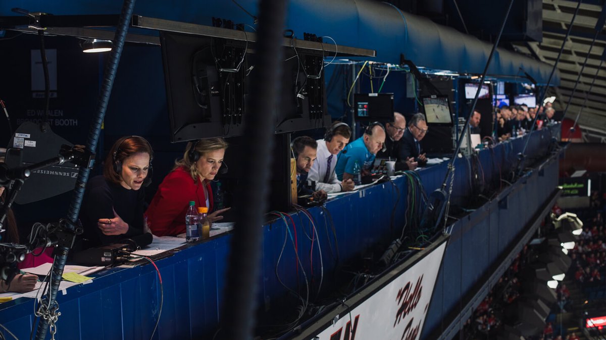 FanTrueman's tweet photo. My favorite NHL play-by-play commentators (past and present)

A THREAD 🧵 https://t.co/YP5Ovu7dNF