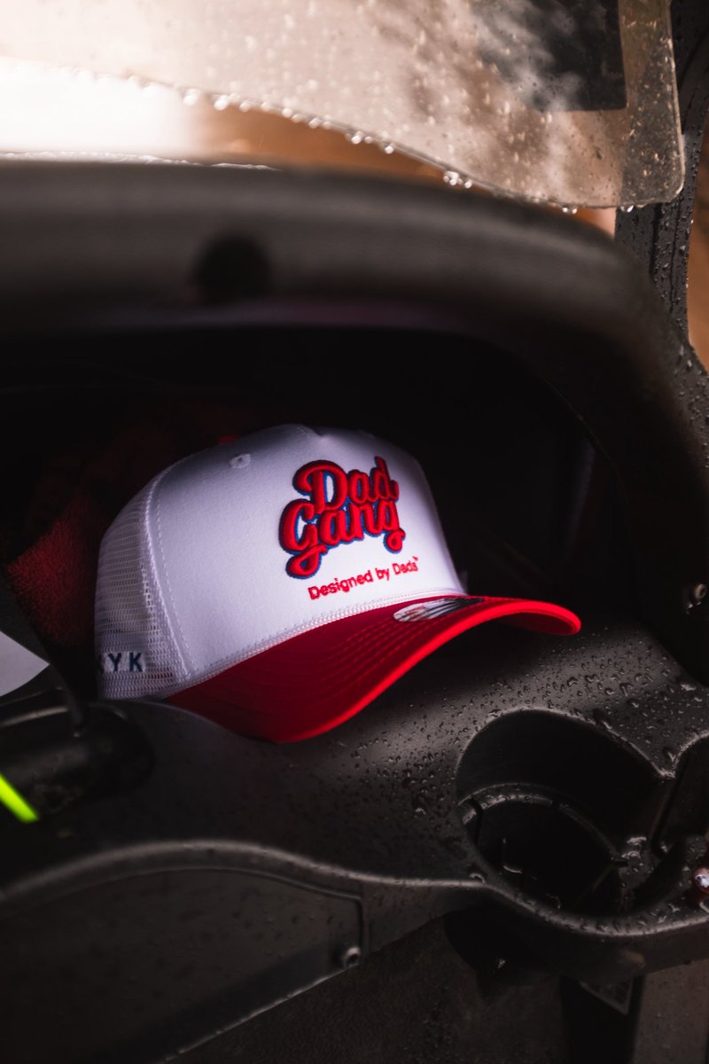 DadGangCo's tweet image. It’s officially launching tomorrow at 7 AM PST! 

Our collaboration hat with @redturn2! 

Will be live on both our website and app. Only 500 made so set those alarms! ⏰