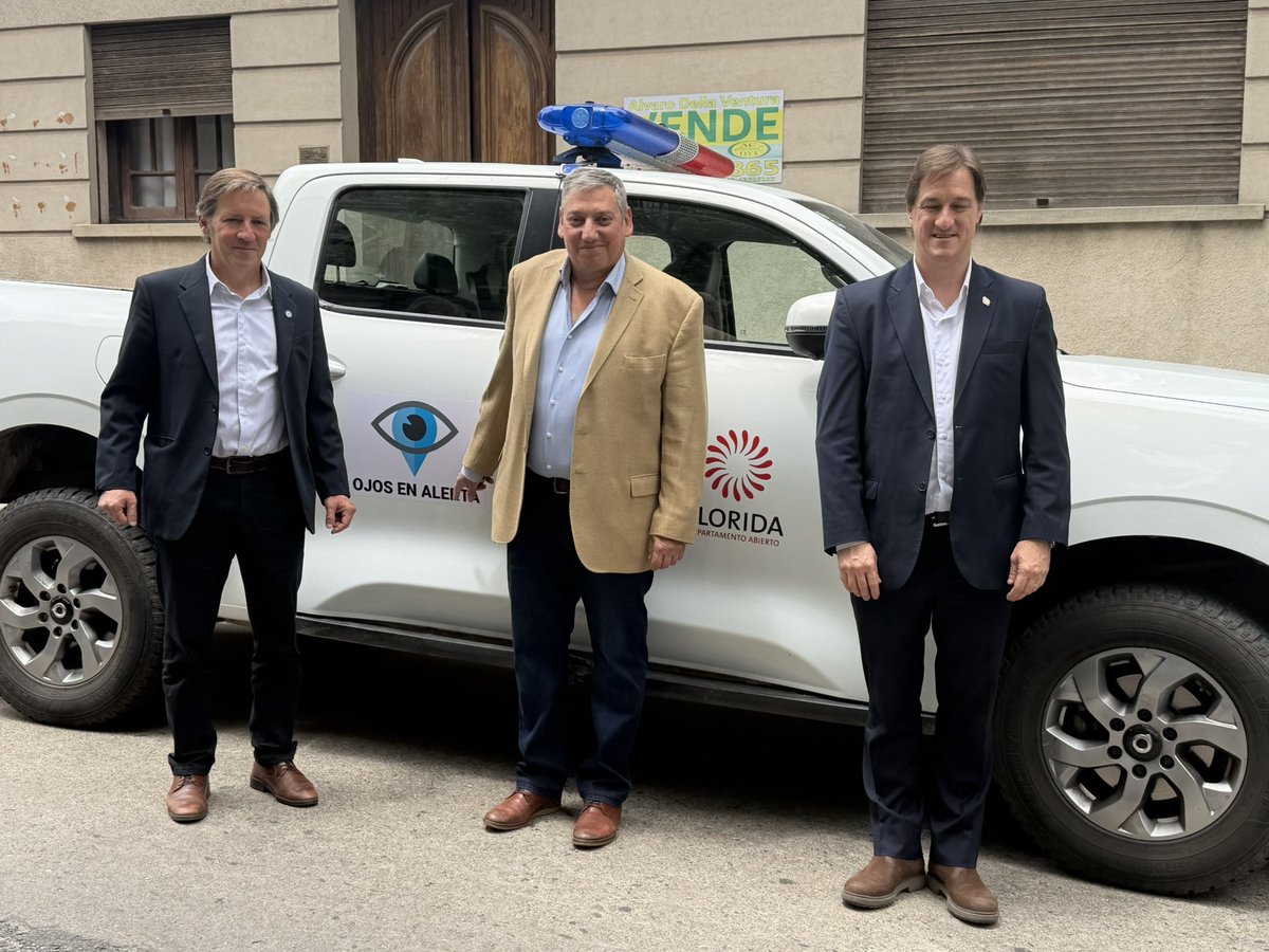 OJOS EN ALERTA tweet media