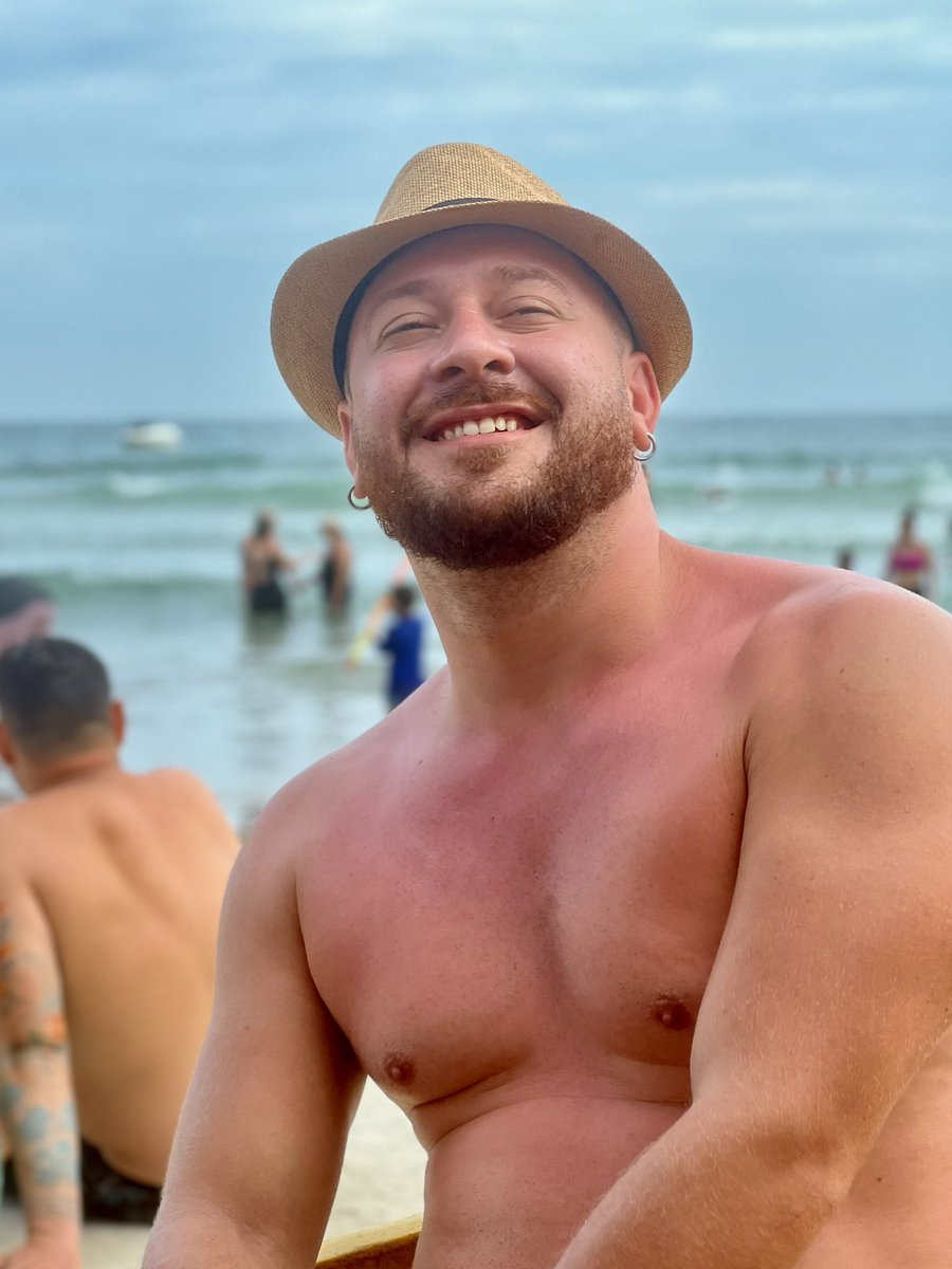 Pedroc_bio's tweet photo. Eu amo Praia!
🏖️ https://t.co/7D0VG5AZpZ
