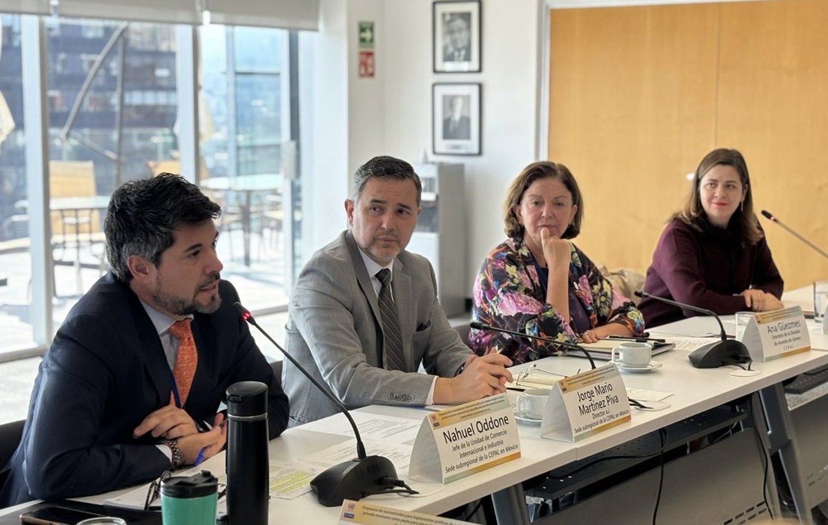 nahueloddone's tweet image. #Hoy @cepal_onu @SE_mx @mujeresgobmx @Tu_IMSS @OITMexico @ONUMX conversamos sobre “propuesta de normatividad para implementar políticas de #cuidados dirigida al Sector Privado como pauta para una política de desarrollo productivo inclusiva en #México” 

🇲🇽Trenza de los cuidados🇲🇽