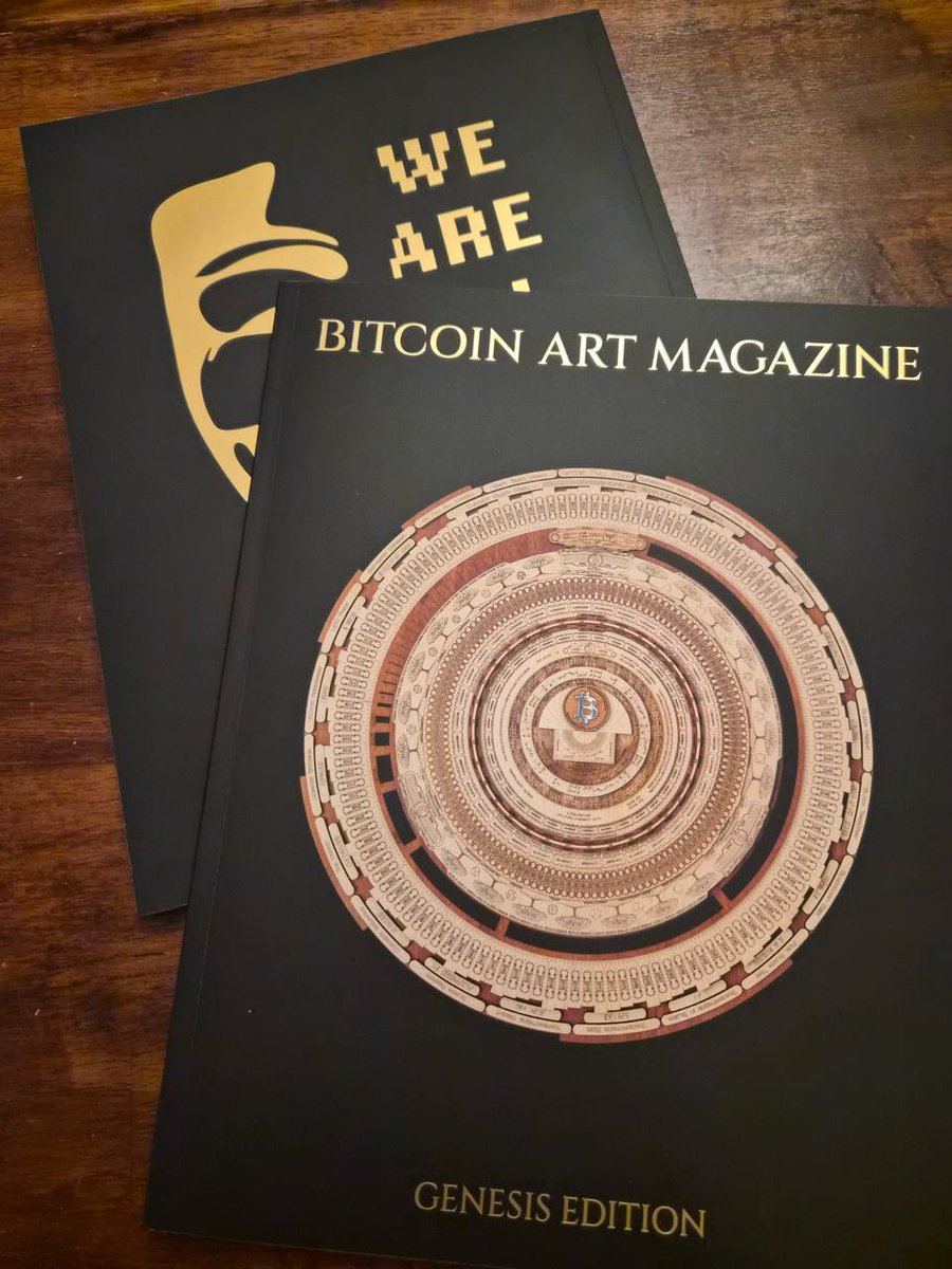 asanoha_gold's tweet image. The world’s first Bitcoin Art Magazine ⚡️

@BitcoinArtMag 
@FractalEncrypt 

Collectors edition gold foil parallel /210