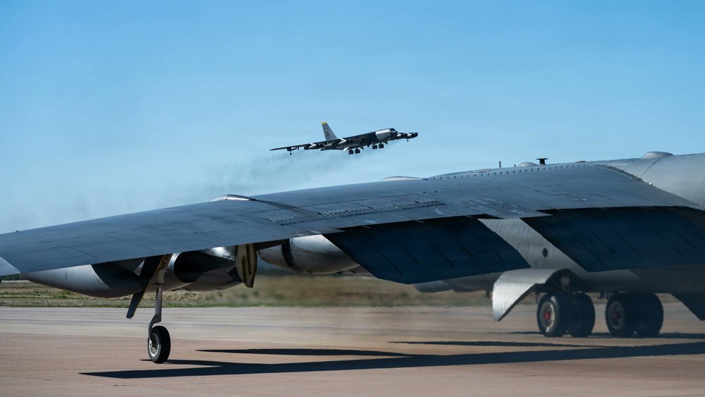 fighterlover9's tweet photo. Minot, Barksdale B-52s depart Dyess as part of Global Thunder 26 at Dyess AFB, Texas, Oct. 29, 2025. Global Thunder is an annual command and control exercise designed to train U.S. Strategic Command Forces and assess joint operational readiness. https://t.co/XWWcraXb42