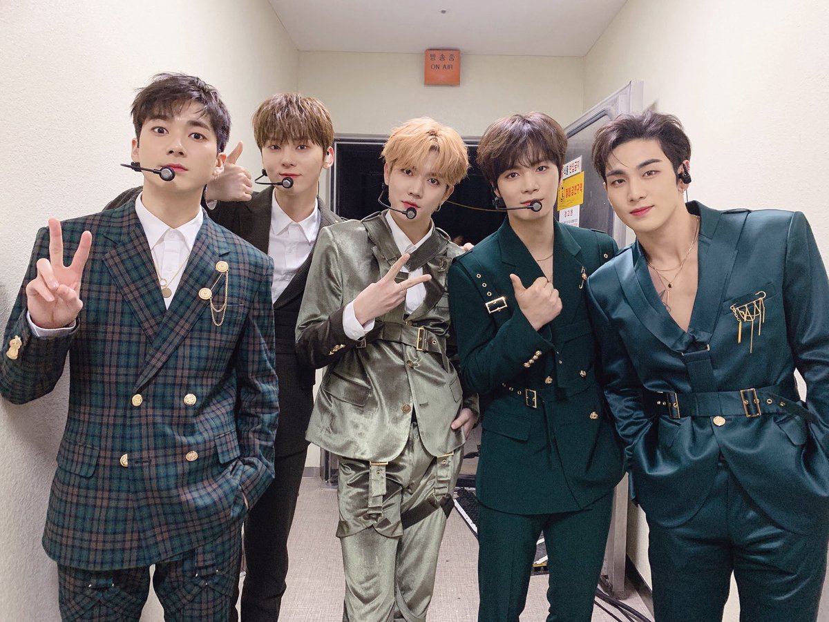 ㊗️NU'ESTデビュー5000日㊗️