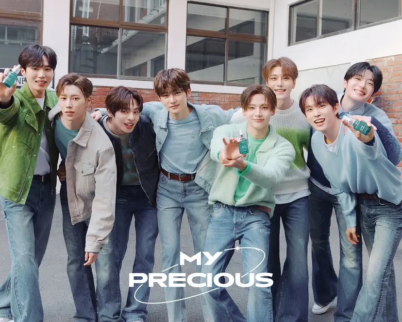 ALD1_GLOBAL's tweet photo. [PHOTO] 251121 | OLIVEYOUNG MAGAZINE

ALPHA DRIVE ONE as BRINGGREEN  Ambassadors in Oliveyoung Magazine - THREAD (1/7)

🔗 https://t.co/zGOR1pPkyS

Units in thread are in order of appearance in the article 🏎️✨

#ALPHADRIVEONE #ALD1 #알파드라이브원 https://t.co/yBgCpbZKsW