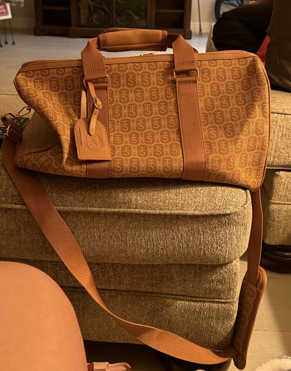 brandi ❤️‍🔥 tweet media