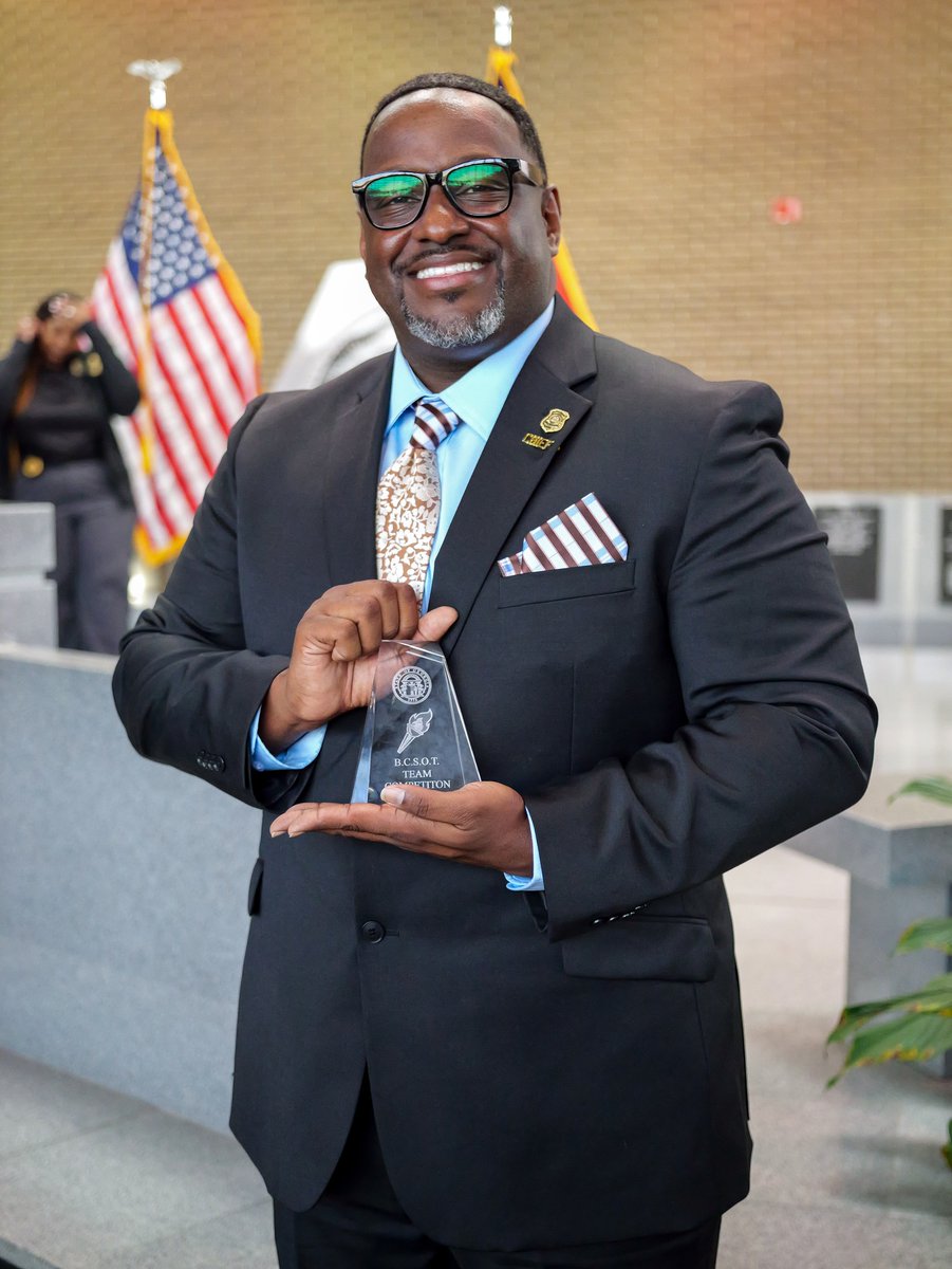 Congratulations to Parole Criminal Investigator Heavenly Taylor and Parole Chief Institutional Parole Investigator Quinton Calloway, and the 66th class of the Department of Community Supervision's (DCS) Basic Community Supervision Officer Training Course! #parolestrong #teamdcs