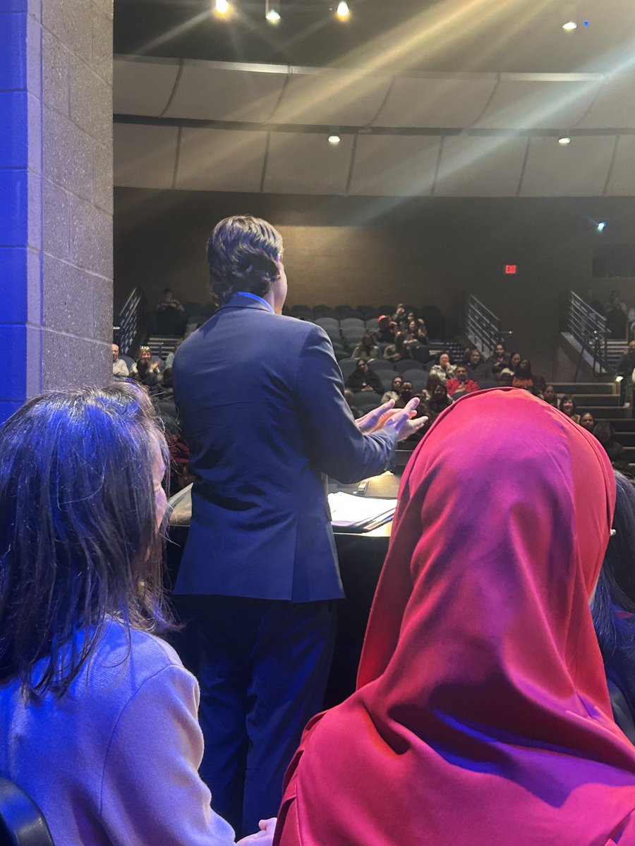 Daniel House tweet media