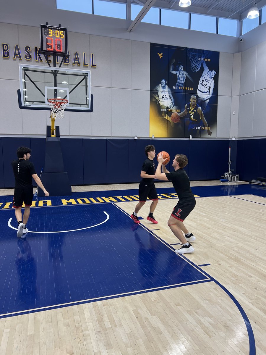 Lynchburg Men’s Basketball tweet media