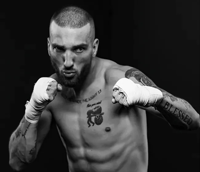 ari_shapiro's tweet photo. Josh Wagner: A Small Town Hero | A WCM Original Mini-Docuseries | Boxing | Orangeville https://t.co/JfVb0f0Nb3 #joshwagner #asmalltownhero #boxer #boxingtraining #boxingfight #orangeville #ontario #canada #duferincounty #boxing https://t.co/57x4pbp5cG