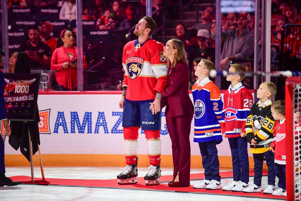Congrats again to Jeff Petry and his family on 1,000 NHL games! ❤️